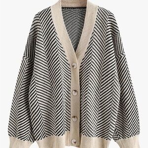 Zaful Black and Cream Chevron Oversized Cardigan.